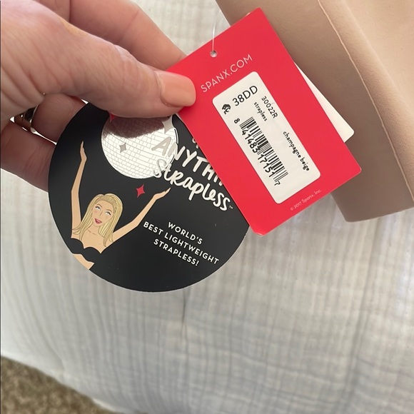 SPANX Tan Strapless Push-Up Bra Intimates - Picture 3 of 3